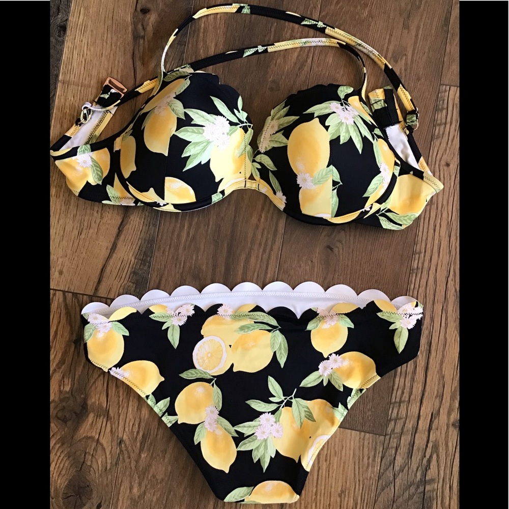 🍋👙Lemon Bikini 👙🍋 Like this for Free Shipping - Picture 2 of 3